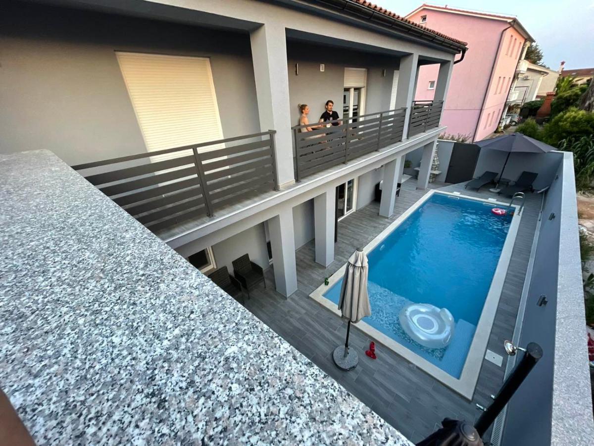 Villa Maleo Medulin Exterior photo